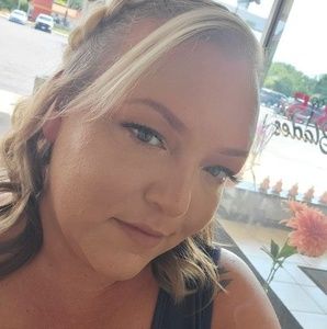 Meet your Posher, Danyell